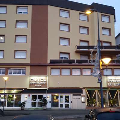 Hotel Restaurant, 3 Platz Saint-Hubert 39200 Saint-Claude. 