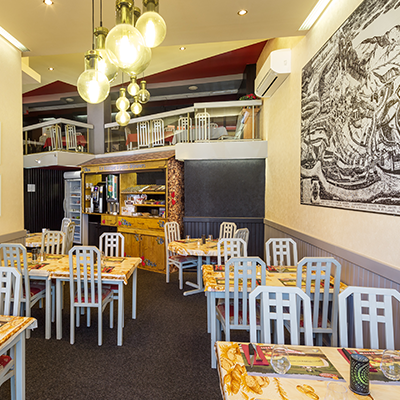 Room of the restaurant Le Loft in Saint-Claude in the Jura.